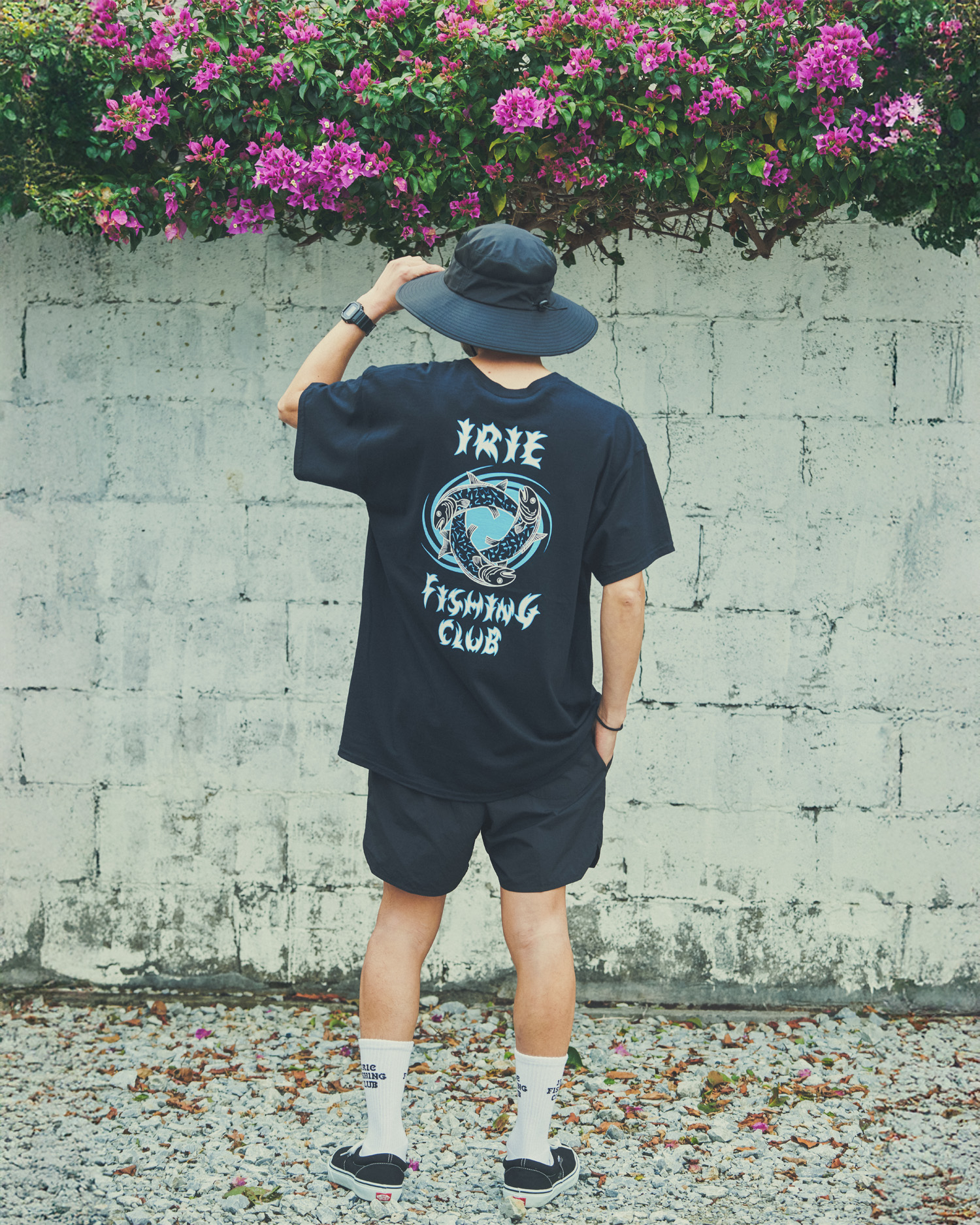 【NEW ITEM】-TRIANGLE FISH TEE-